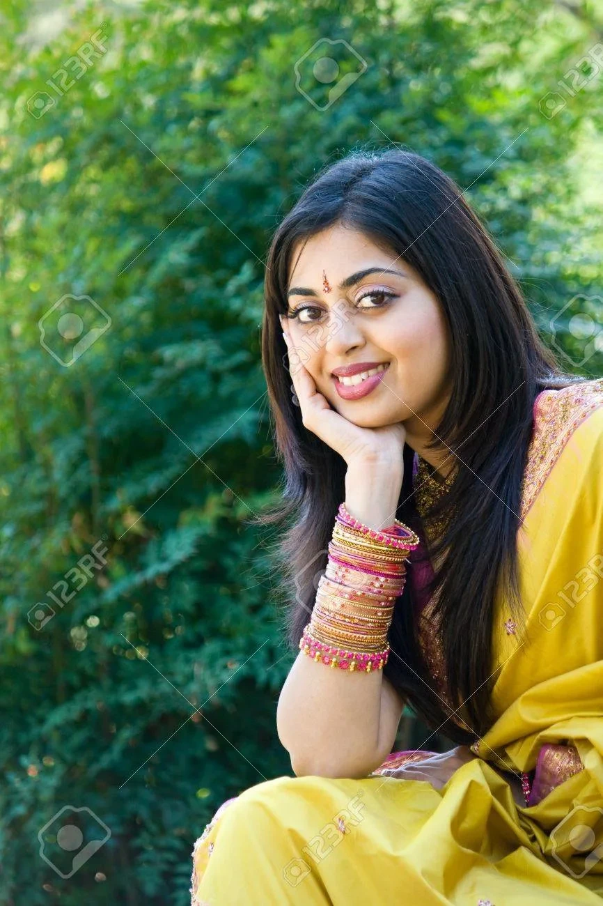 Profile picture of Sarah R.